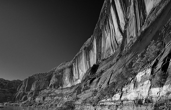 B&W0899
